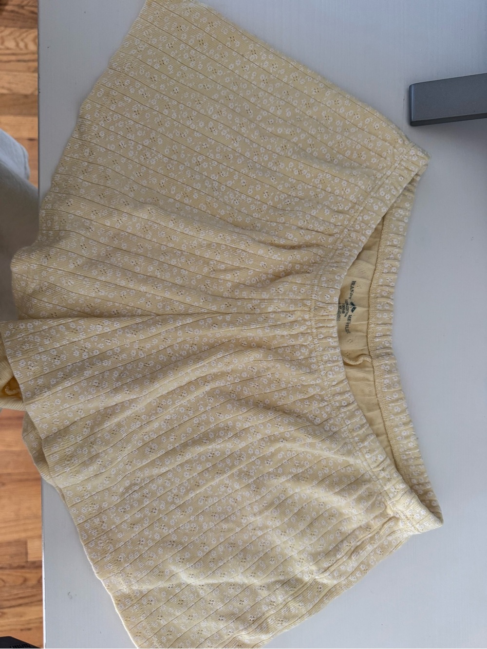 Brandy Melville Pale Yellow Floral Elastic Waist Skort